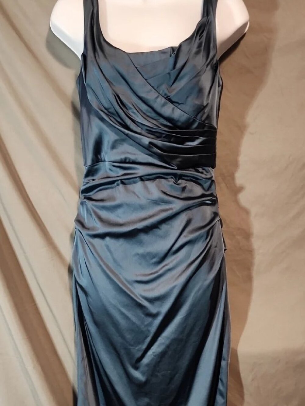Mariposa Sleeveless Midi Dress